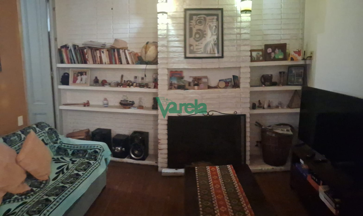 Casa ID.22809 - Casa Cordón 3 dormitorios 2 baños living con estufa a leña, azotea con parrillero