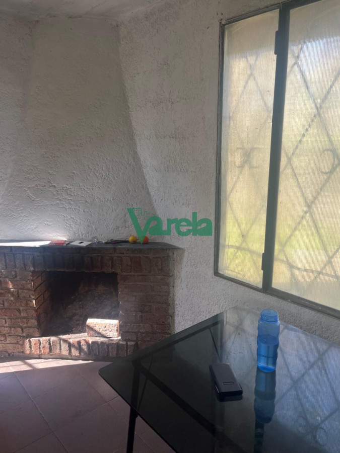 Casa ID.23175 - Casa en venta Salinas, 3 dormitorios, living estufa leña y apto