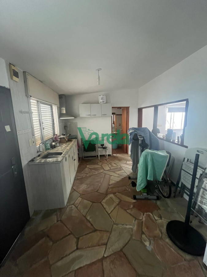 Casa ID.22949 - Venta de casa en Salinas sur, 2 dormitorios, apartamento y piscina