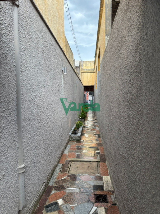 Casa ID.22936 - Casa en venta de dos dormitorios en barrio Paso Molino 