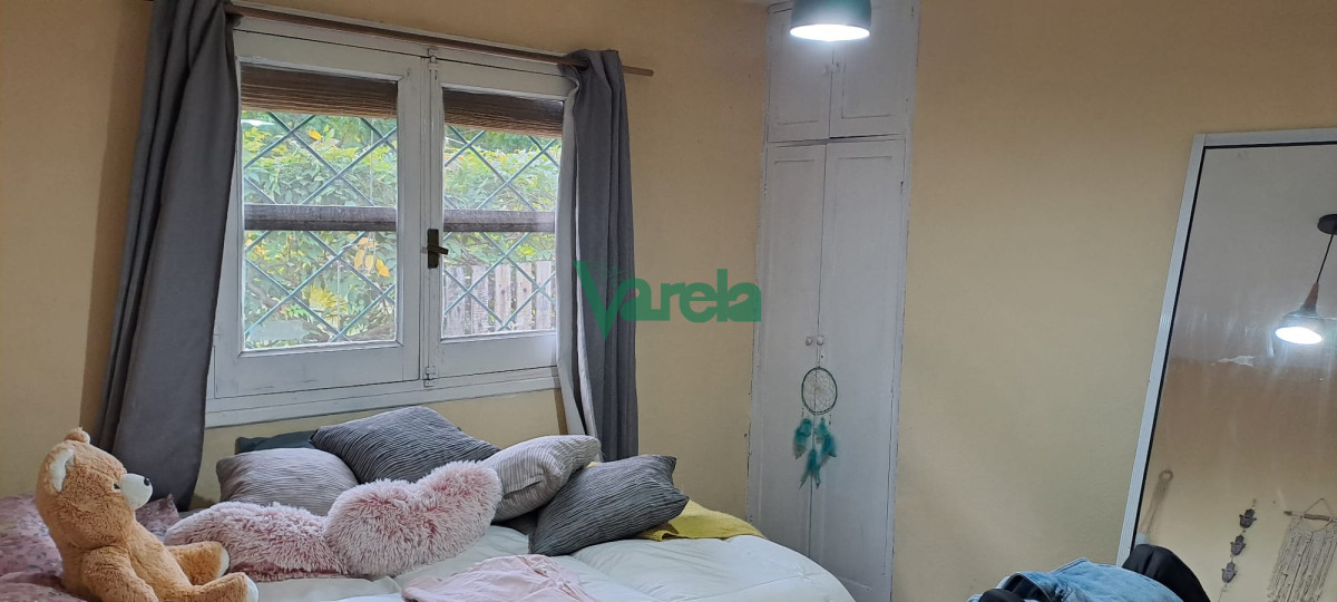 Casa ID.21747 - Venta de casa, Las Toscas, 3 dormitorios, living comedor con estufa leña, sobre aveninda principal.