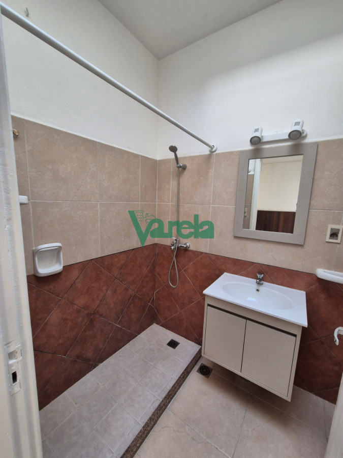 Casa ID.22916 - Alquiler 2 dormitorios op a 3 calle Bell prox Millan