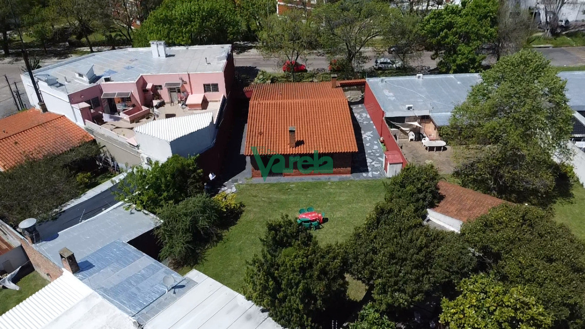 Casa ID.22789 - Venta Casa 3 Dormitorios 3 Baños Garage Fondo Buceo