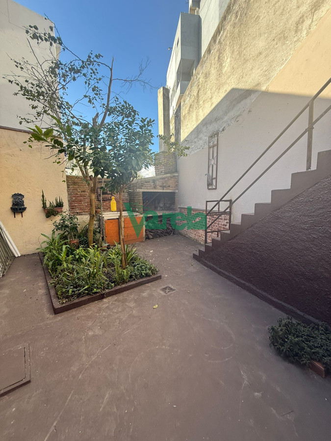 Casa ID.22762 - Venta Casa 3 Dormitorios 2 Baños Garage Fondo Buceo PU