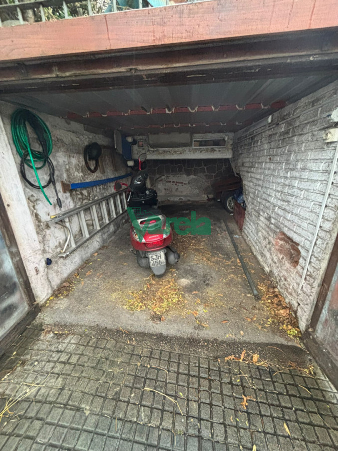 Casa ID.23063 - Casa en venta de tres dormitorios en barrio Prado