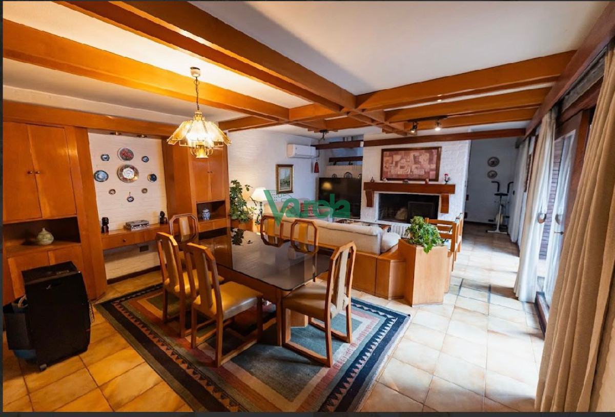 Casa ID.22962 - Venta de casa cuatro dormitorios en Punta Carretas