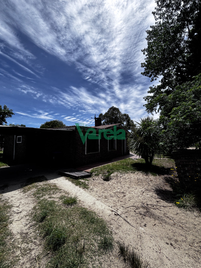 Casa ID.22710 - Casa y Local en venta ,3 dormitorios El Pinar norte.