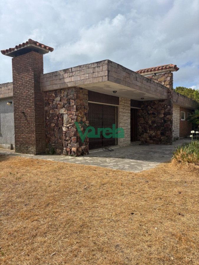 Casa ID.22886 - Casa Shangrilá sur en 971m2 de terreno