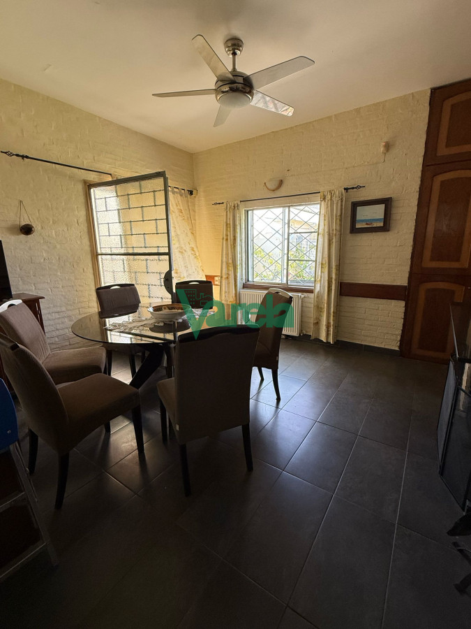 Casa ID.22593 - Venta Casa 3 dormitorios 3 baños garage piscina climatizada malvin