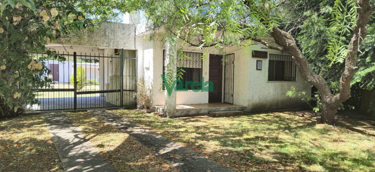 Casa ID.22964 - Casa 2 dormitorios en La Floresta a 7 cuadras de la playa