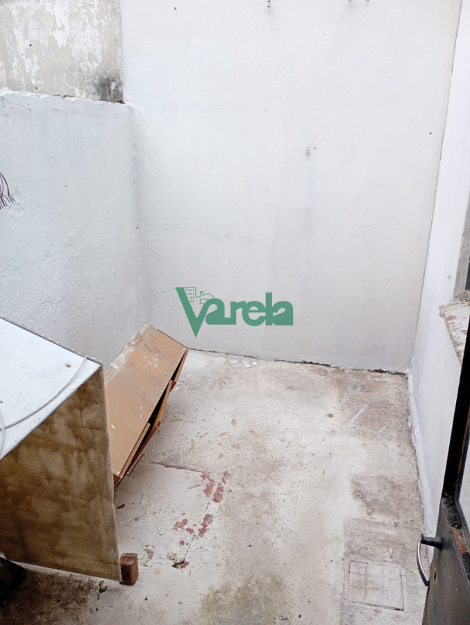 Casa ID.23061 - Venta casa Malvín , 2 dormitorios, 1 baño, a metros de la Rambla