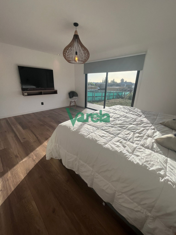 Casa ID.22168 - venta muy buena casa en colinas de carrasco 3 dormitorios 3 baños jacuzzi