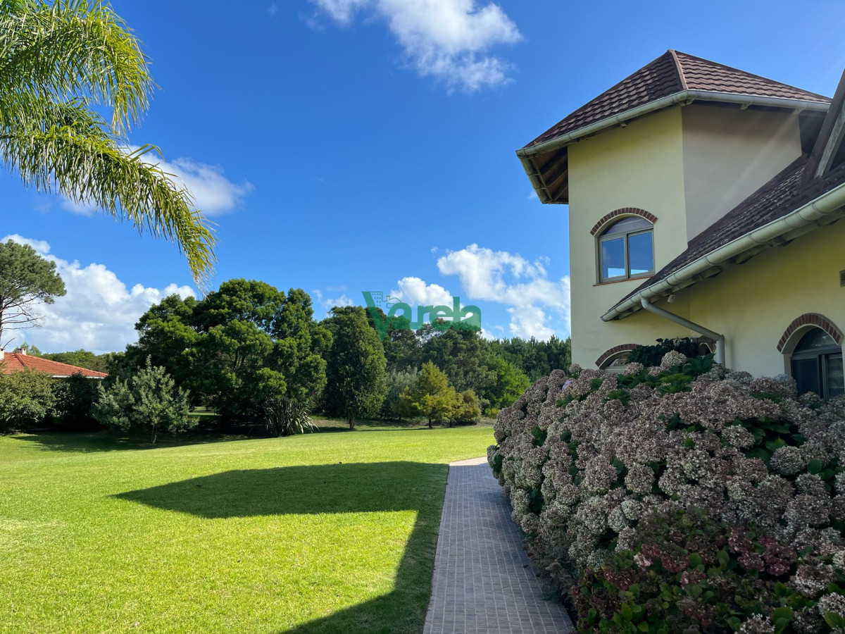 Casa ID.22568 - Casa de 3 dormitorios en Paraíso Suizo 