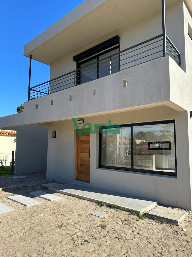 Casa ID.22256 - Casa en venta a estrenar en Lomas de Solymar 3 dormitorios 