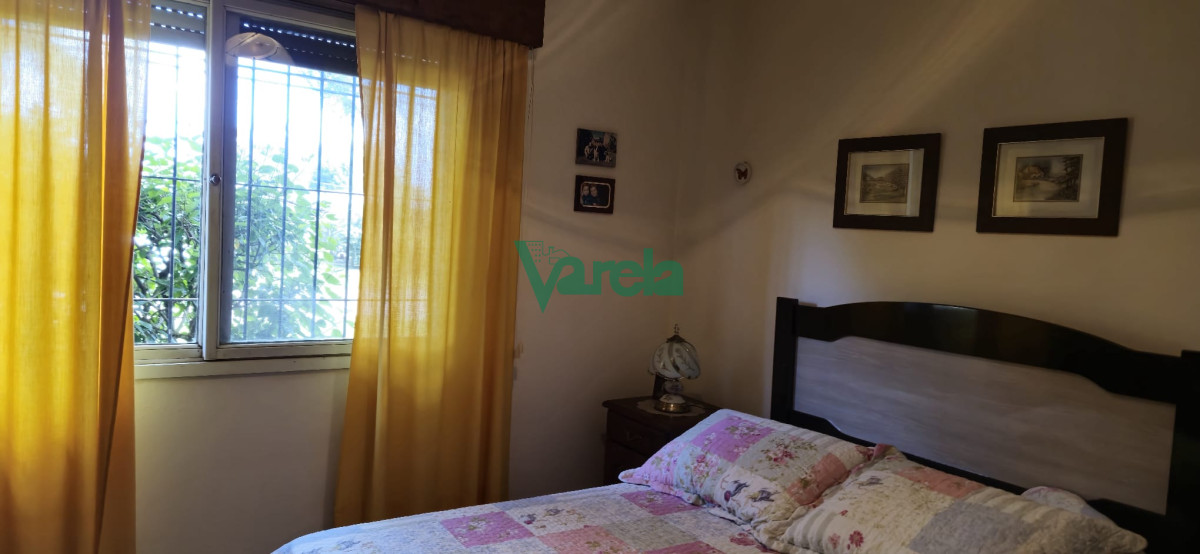 Casa ID.22504 - Casa en Atlántida, dos dormitorios y apartamento al fondo
