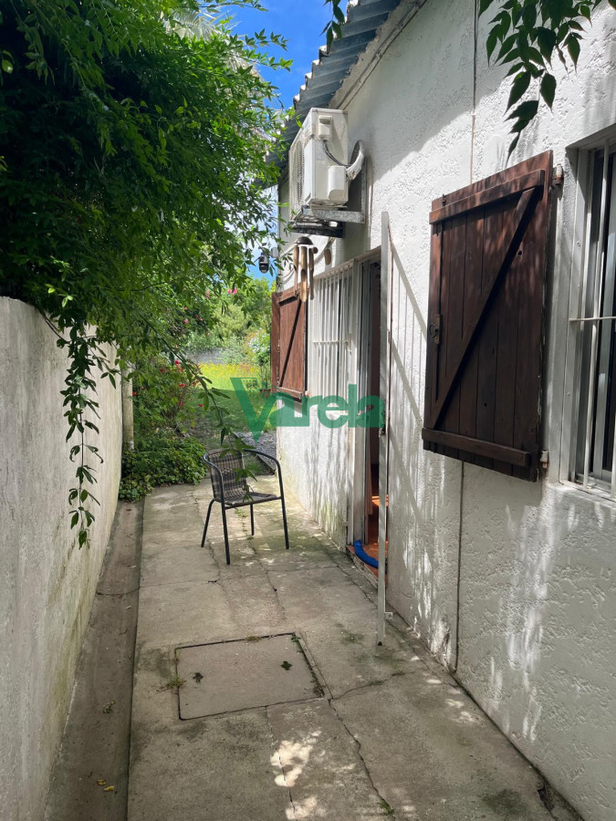 Casa ID.22459 - Venta de apartamento de 2 dormitorios en Salinas, U$S 65.000 + cuotas