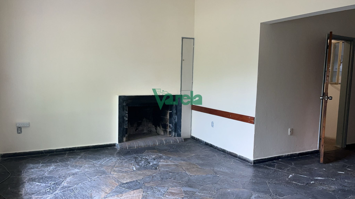 Casa ID.22390 - Venta casa Solymar al sur 2 dormitorios con saneamiento 