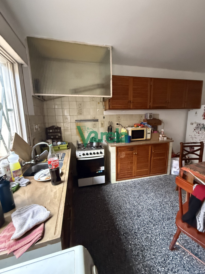 Casa ID.23106 - Venta Casa Padron Único Esquina la comercial 3 dor 2 baños garage