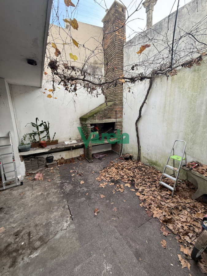 Casa ID.23106 - Venta Casa Padron Único Esquina la comercial 3 dor 2 baños garage