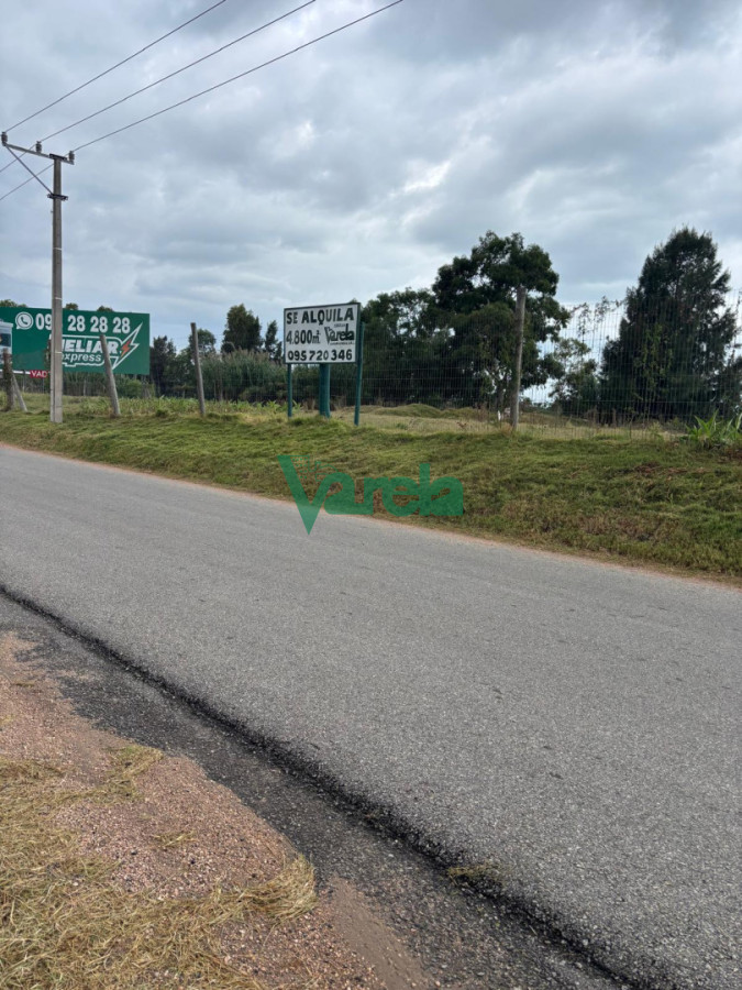 Casa ID.22984 - Alquiler de terreno de 4800m2 sobre Interbalnearia