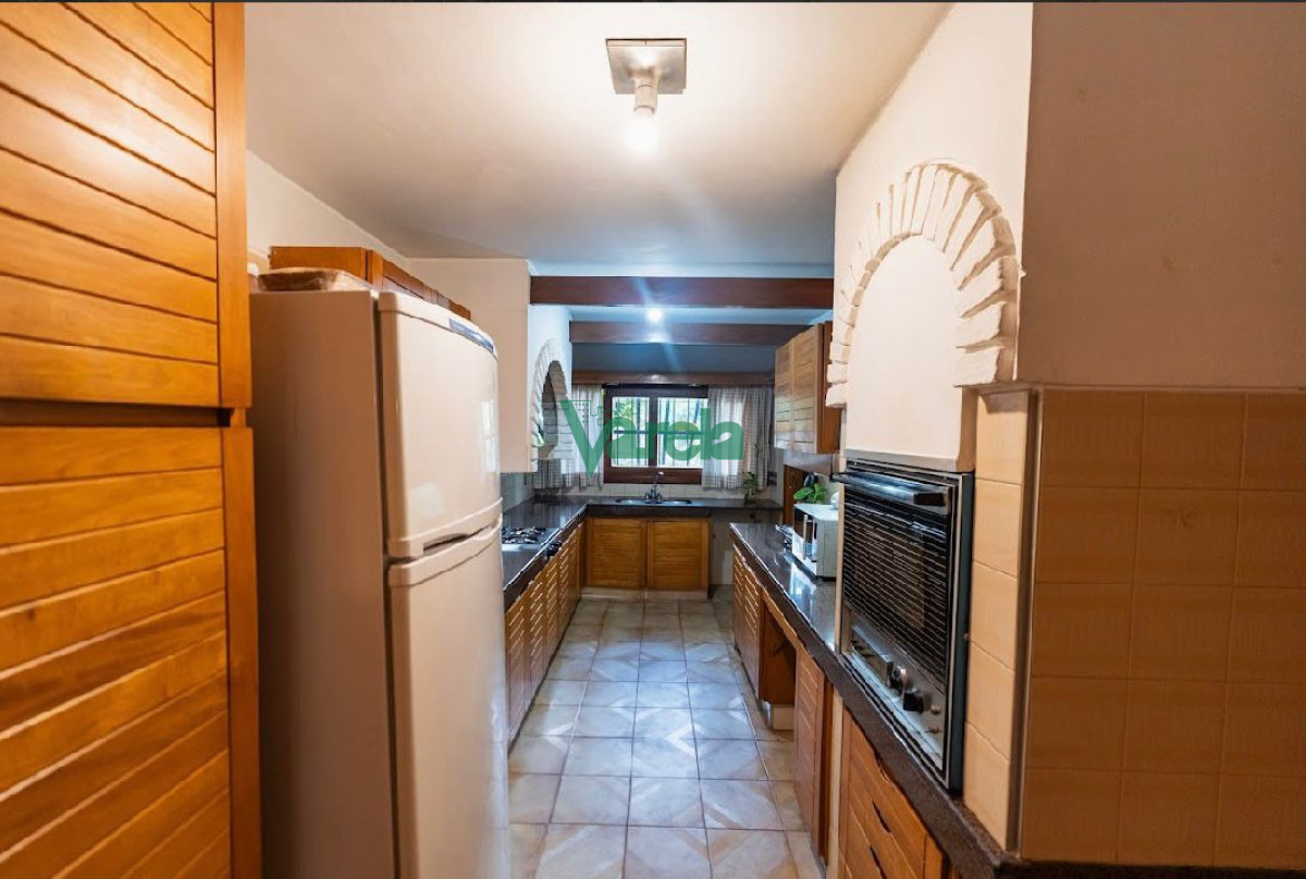 Casa ID.22962 - Venta de casa cuatro dormitorios en Punta Carretas