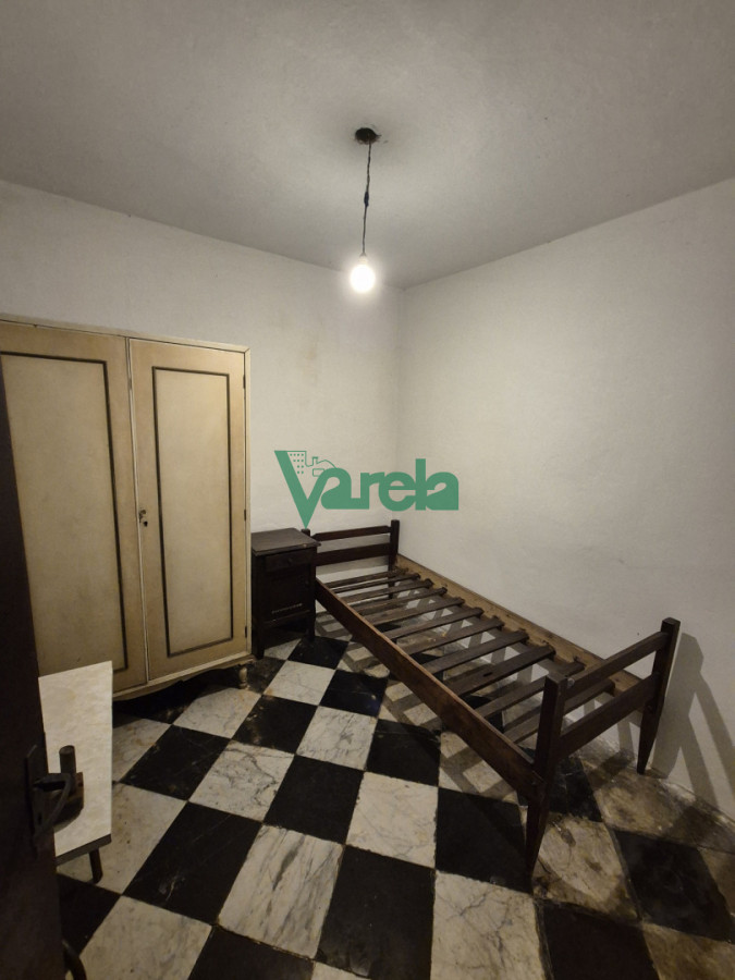 Casa ID.23190 - Venta casa 7 dormitorios, 4 baños, Aguada, Gral Flores y M.Garcia 