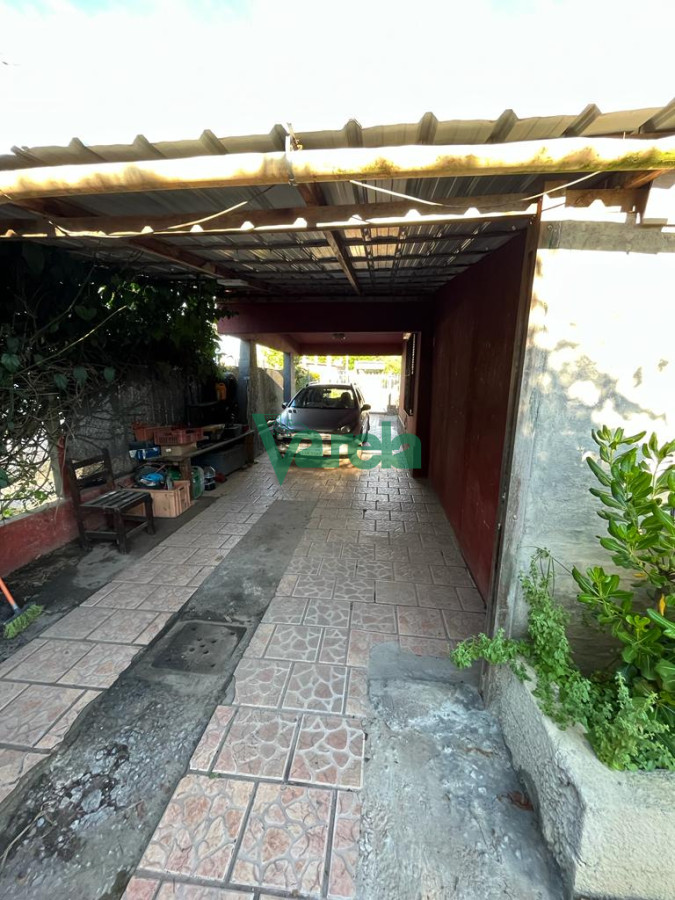 Casa ID.22020 - Venta de 2 casas en Salinas al Sur, 3 dormitorios, estufa leña, cochera x 3