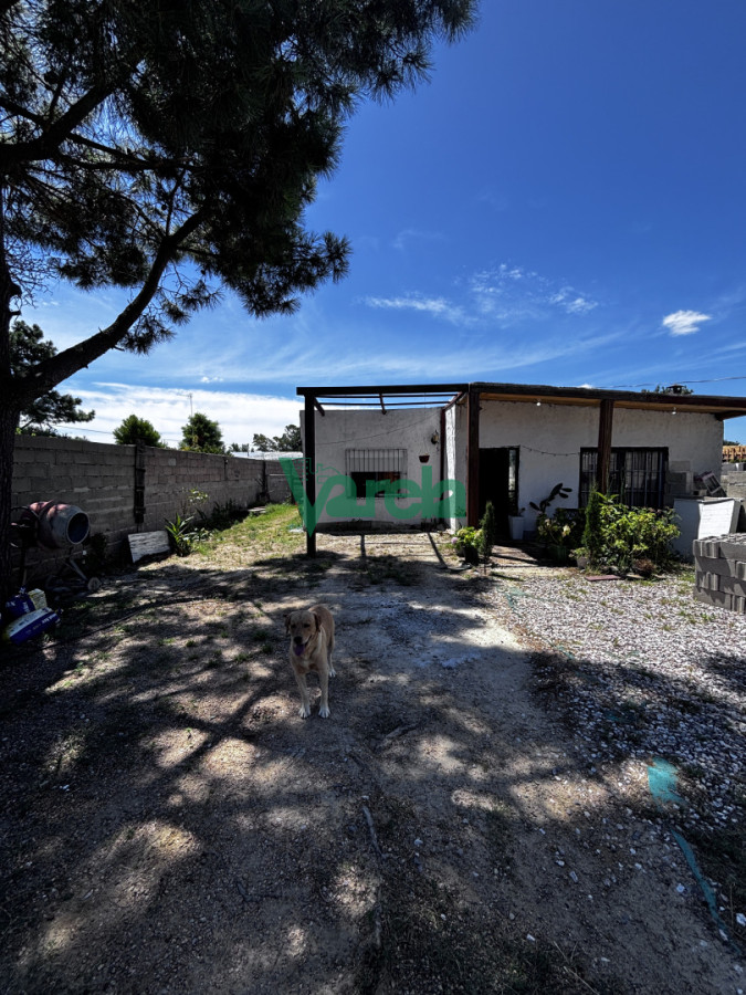 Casa ID.22910 - Casa en venta Financiada en El Pinar Norte 2 dormitorios.