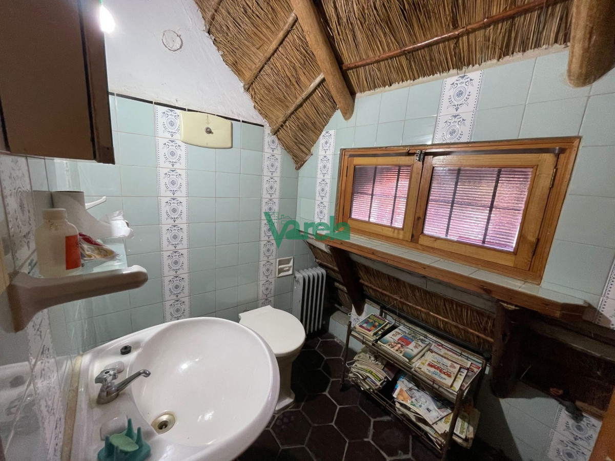 Casa ID.21874 - Casa de 4 dormitorios y 3 baños con piscina en La Floresta 