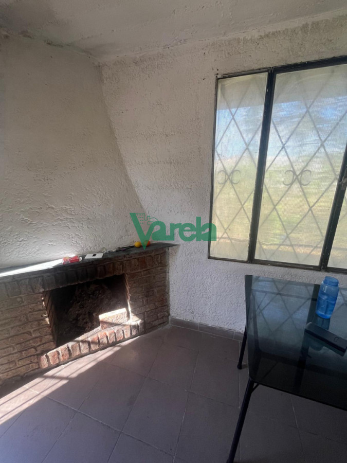 Casa ID.23175 - Casa en venta Salinas, 3 dormitorios, living estufa leña y apto