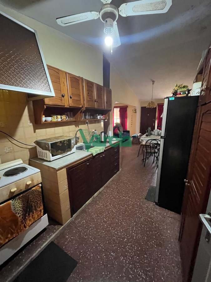Casa ID.22779 - Casa en venta en Salinas, 2 dormitorios, garaje, barbacoa y demas