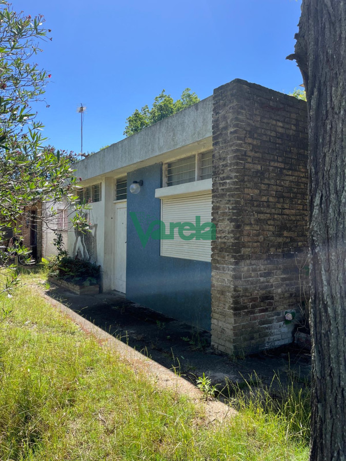 Casa ID.22463 - VENTA DE CASA EN SALINAS SUR, 2 Dormitorios y demás