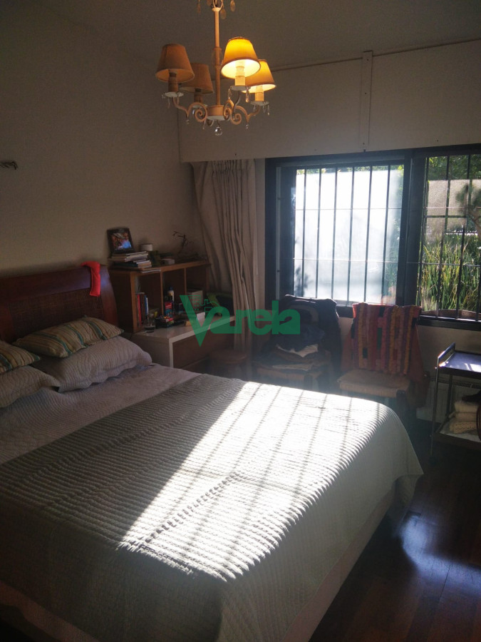 Casa ID.22490 - Venta casa Punta Gorda, 3 dormitorios, estar, jardín, fondo, barbacoa