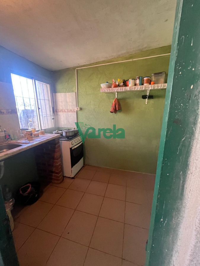Casa ID.23175 - Casa en venta Salinas, 3 dormitorios, living estufa leña y apto