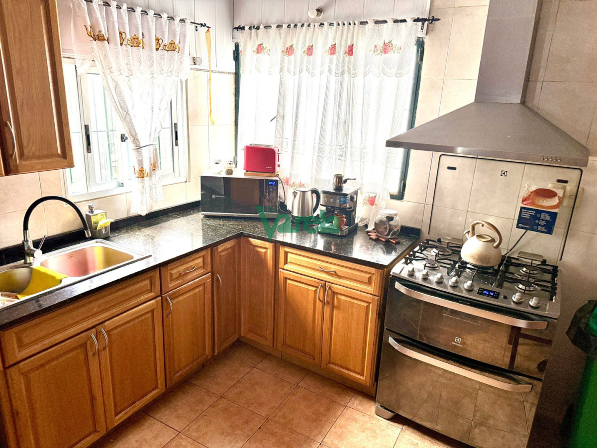 Casa ID.22882 - Alquiler casa carrasco, 3 dormitorios con piscina y 3 cocheras