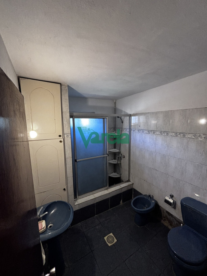 Casa ID.22710 - Casa y Local en venta ,3 dormitorios El Pinar norte.