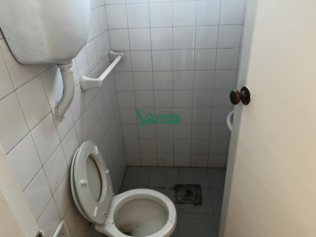 Casa ID.22468 - **RESERVADA **/Casa al sur 2 dormitorios sobre calle pavimentada 