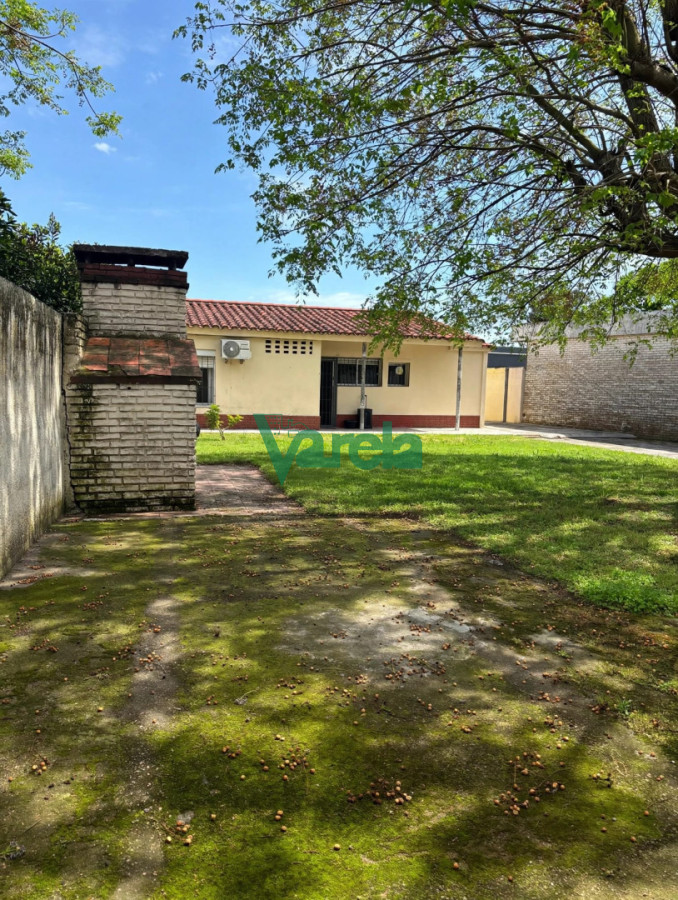 Casa ID.23210 - Casa venta Paso Carrasco 3 dormitorios a 1 cuadra Cno. Carrasco