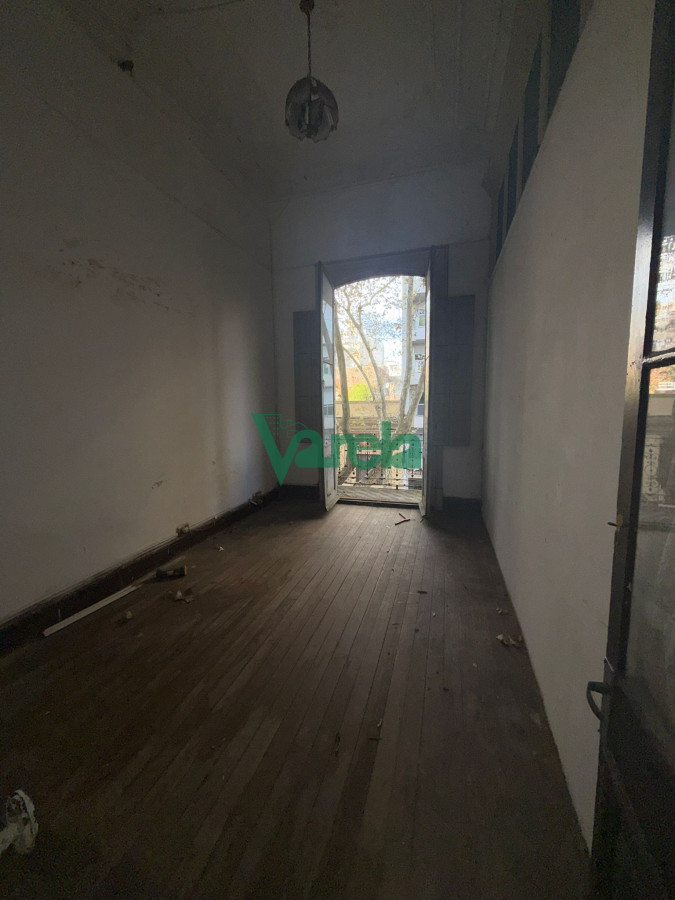 Casa ID.22627 - Venta casa de Altos en el Centro, 14 dormitorios, 2 baños, inversion