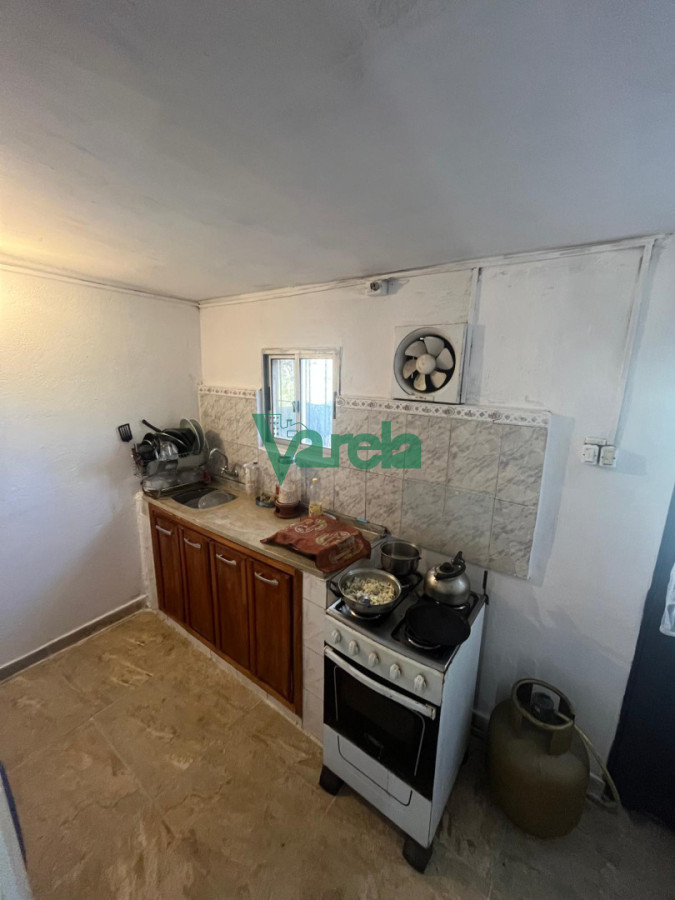 Casa ID.23175 - Casa en venta Salinas, 3 dormitorios, living estufa leña y apto