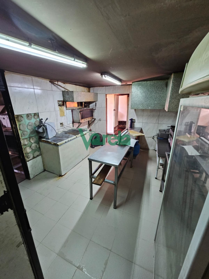 Casa ID.22974 - Venta un padron, una casa y dos locales comerciales Atahualpa