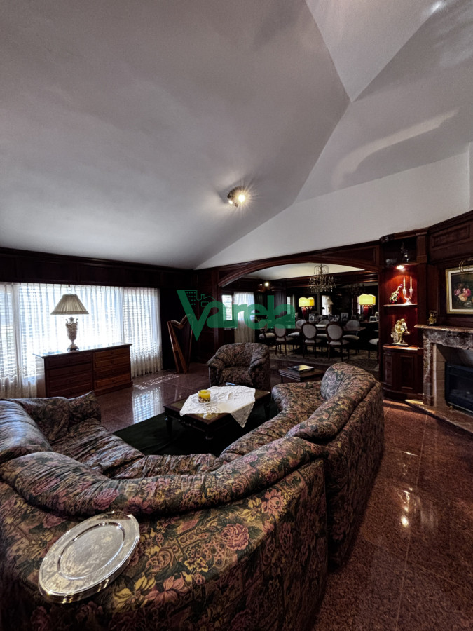Casa ID.22574 - Casa en venta en El Pinar Sur 5 dormitorios 5 baños !! 