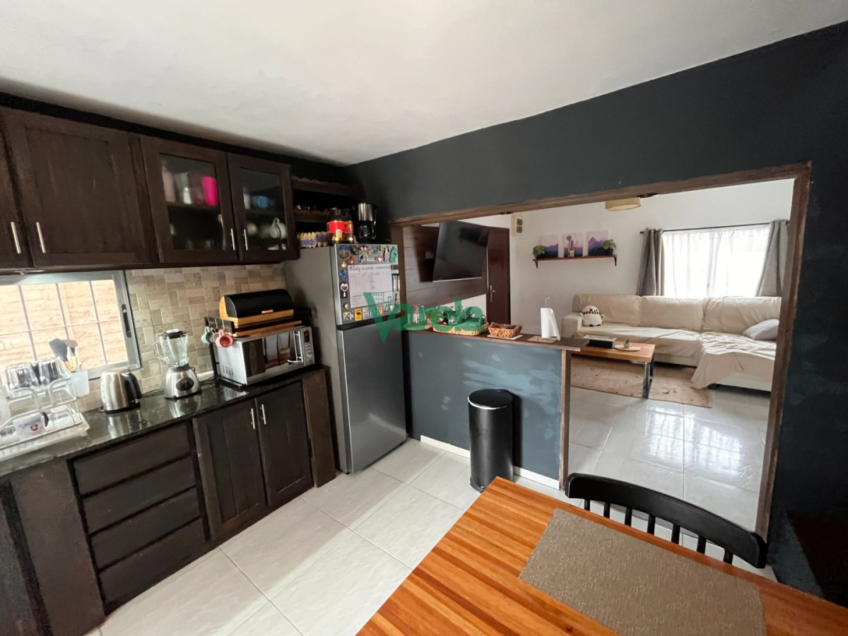 Casa ID.23074 - Casa en venta en Lagomar de 2 dormitorios, mas apto de 3 dorm
