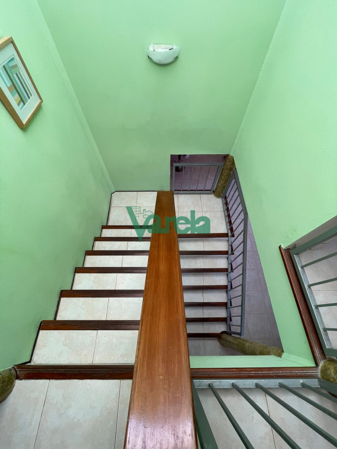 Casa ID.21984 - Casa de 4 dormitorios con piscina sobre la rambla de Atlantida