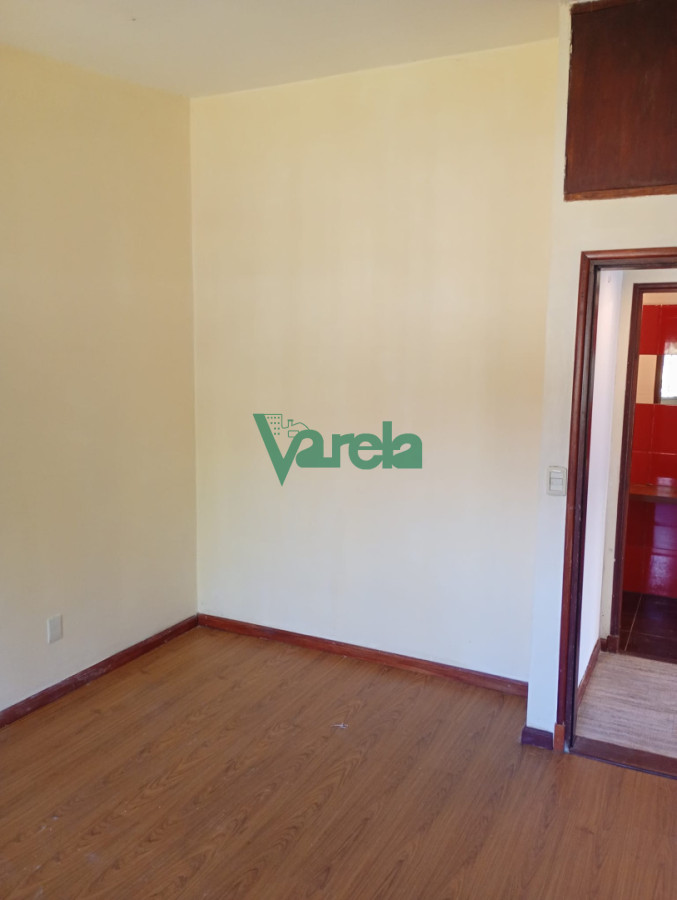 Casa ID.23170 - Venta Casa Carrasco norte, 6 dormitorios, 5baños, en 2 plantas 