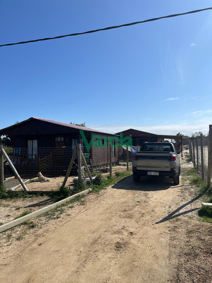 Casa ID.22375 - VENTA CASA CON ENTREGA Y CUOTAS