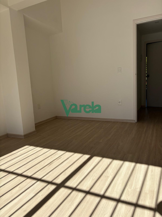 Casa ID.22757 - Alquiler de muy buena casa en Shangrila sur, 4 dormitorios, 3 baños