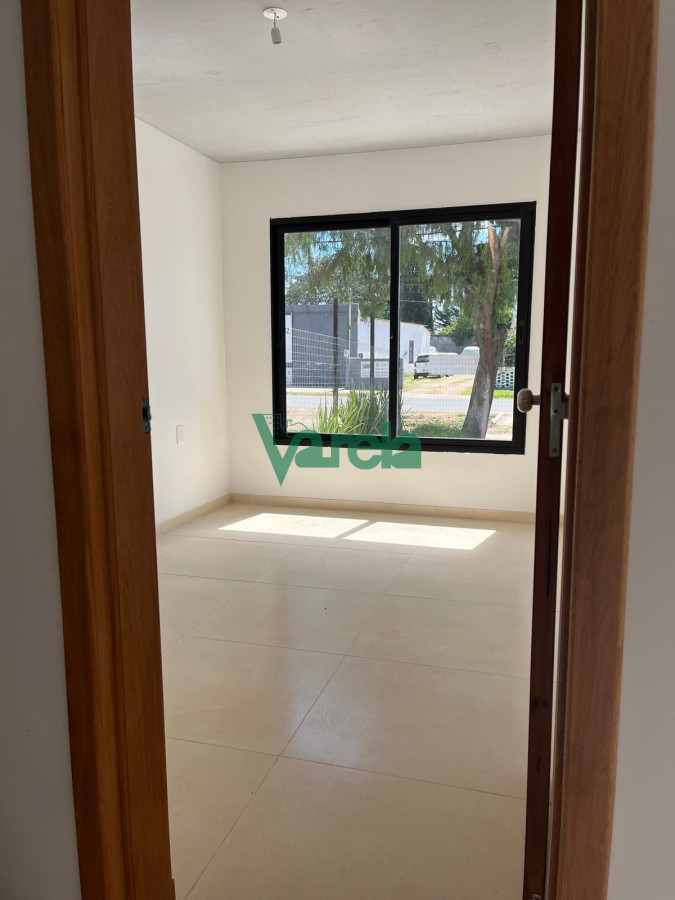 Casa ID.22234 - Venta casa, Shangrilá sur a estrenar de 3 dor y 2 baños.                                                                                    