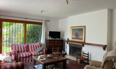 Venta Casa Carrasco norte, 3 dormitorios, 4 baños, jardin, fondo, barbacoa, ph en 2 plantas