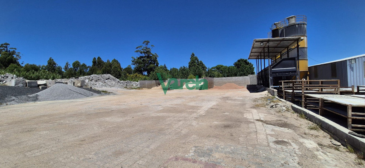 Galpón ID.22927 - Venta de Planta Industrial proxima a Ruta 101, Barros Blancos